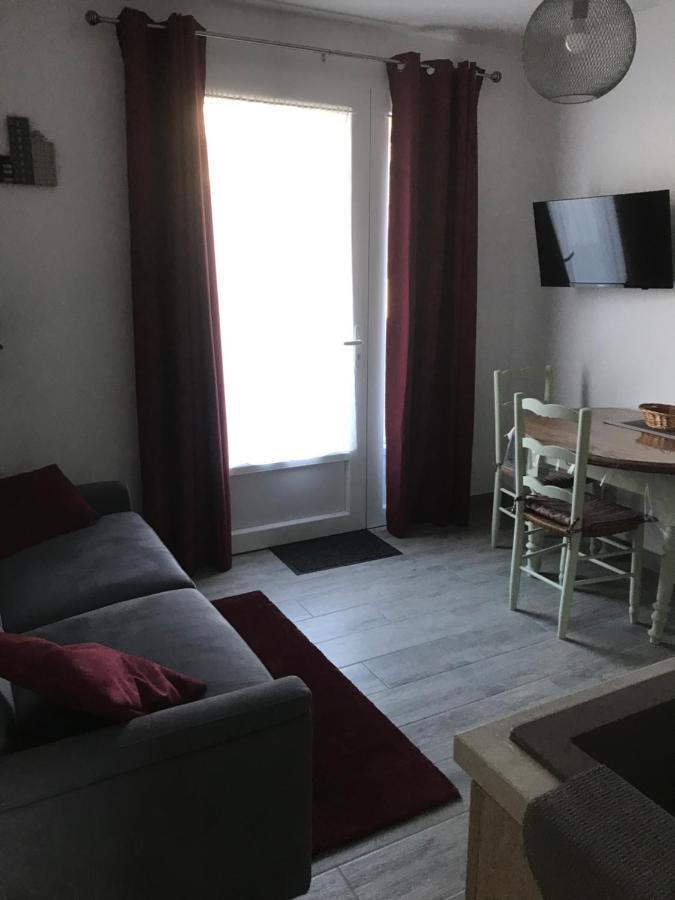 Lou Maset 2 Apartment